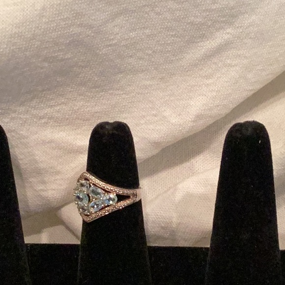 Topaz ring - Picture 2 of 4